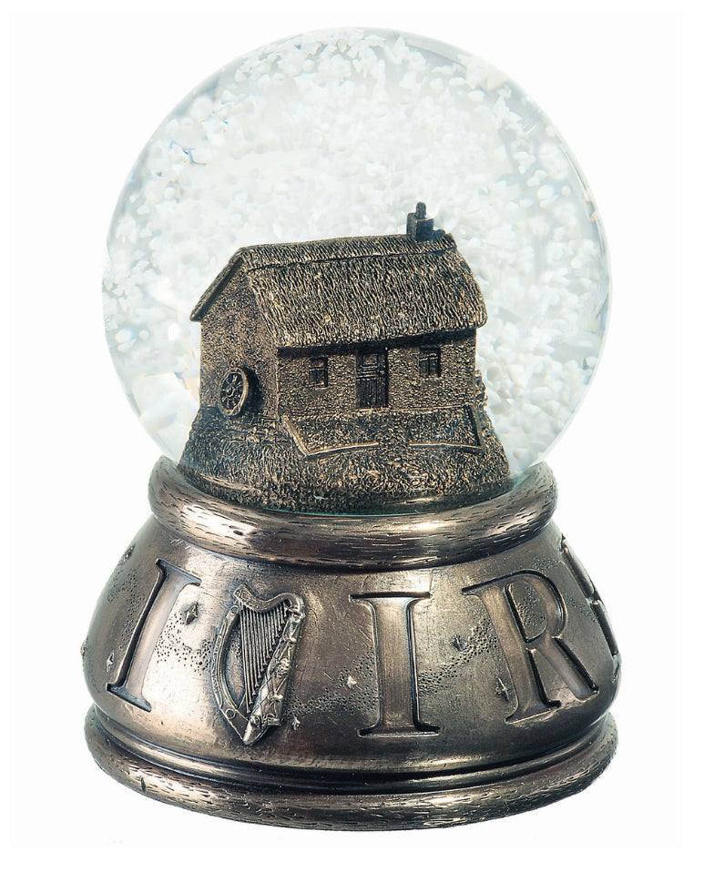 Genesis Irish Cottage Snow Globe