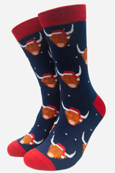 MSH Navy Blue Men's Christmas Highland Cow Print Bamboo Socks